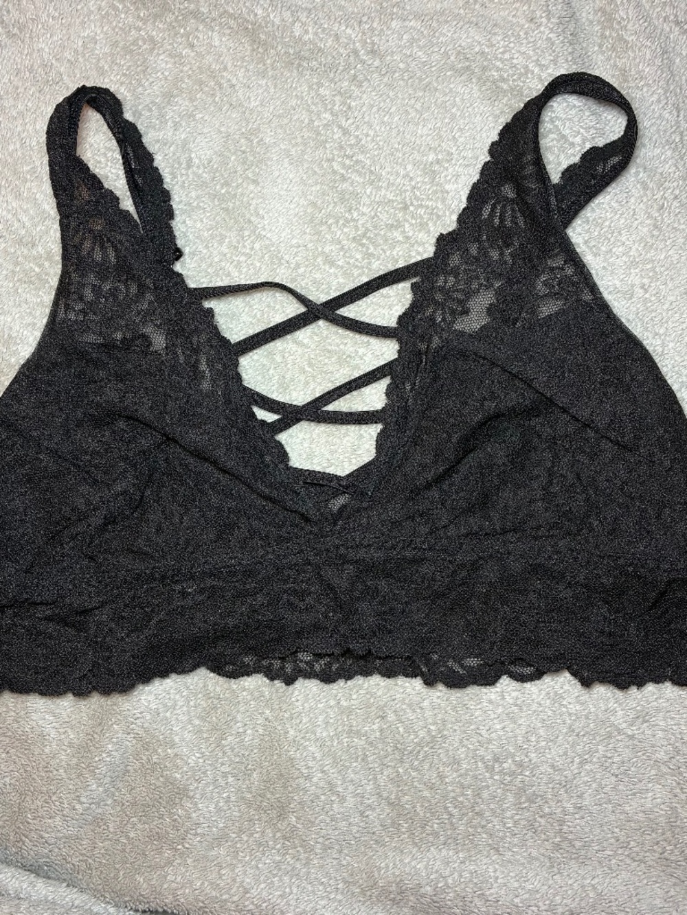 Wireless Unlined Lace Bralette